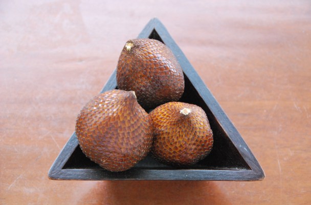 Snake fruit