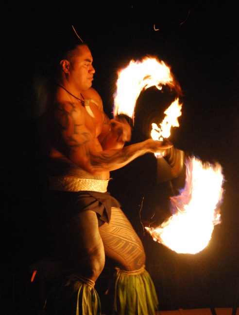 fire-show-hawaii