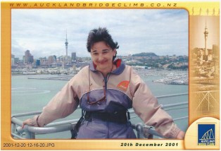 Auckland Bridge Climb, 2001